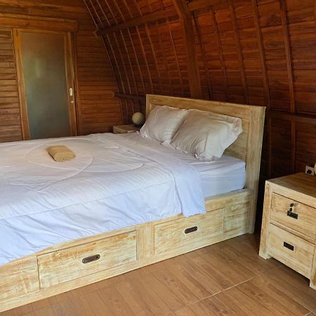 Отель Sugita Wooden House Паянган Экстерьер фото